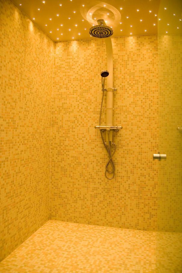 Beautyd Red Room Centrum Gullegem ウェフェルヘム エクステリア 写真